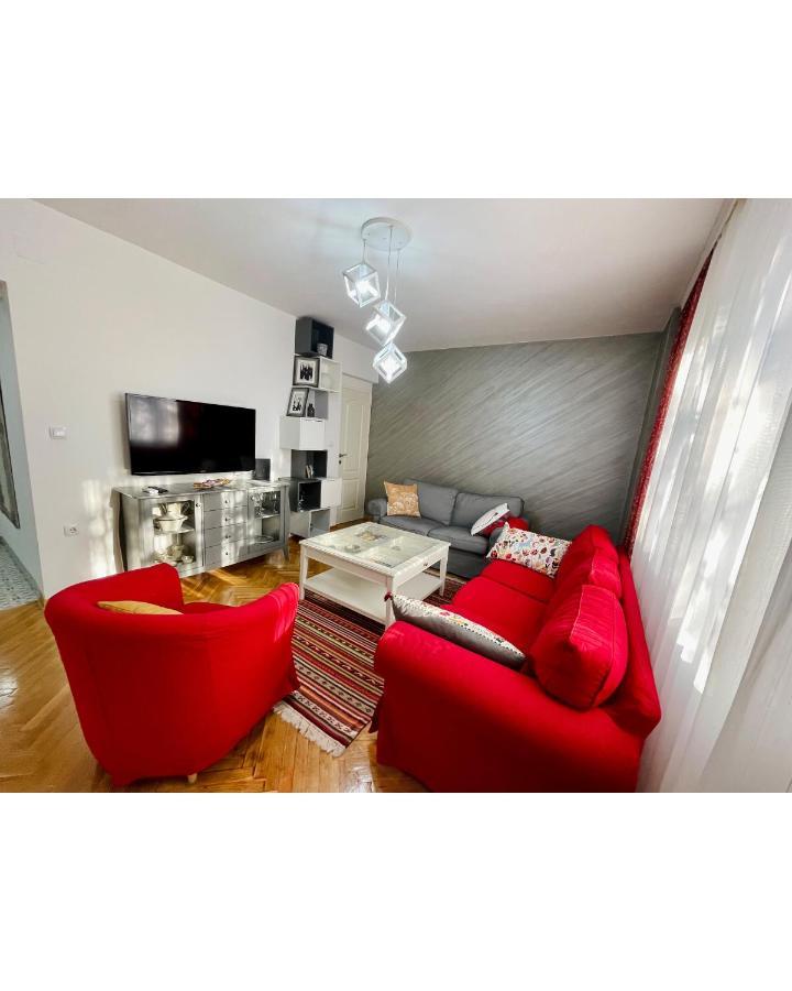 Apartman Jelena Apartment Sremska Mitrovica Ngoại thất bức ảnh